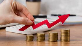 Как часто проводится индексация заработной платы в Домовой